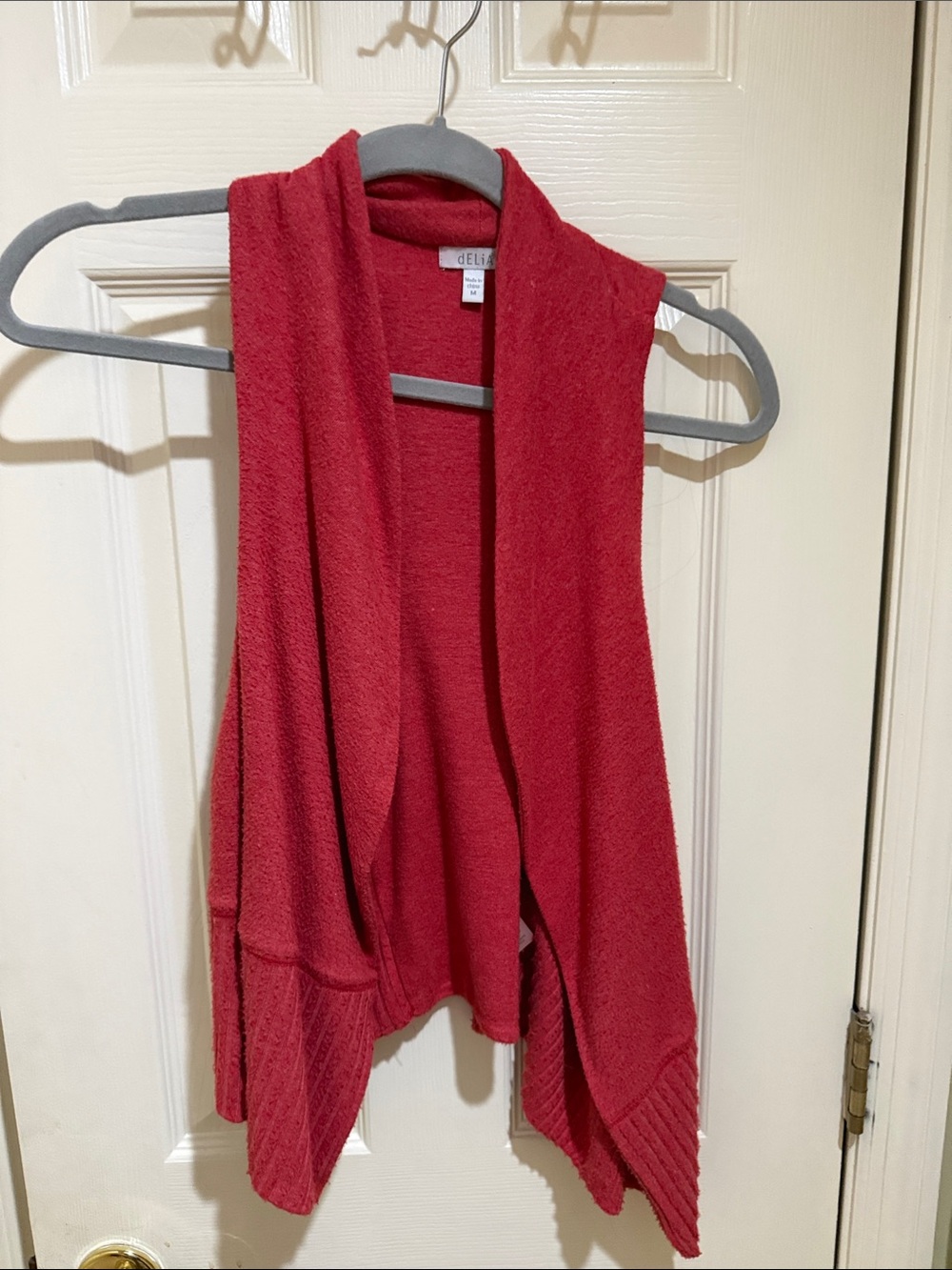 dELiA*s Red Sleeveless Open-Front Knit Cardigan Vest